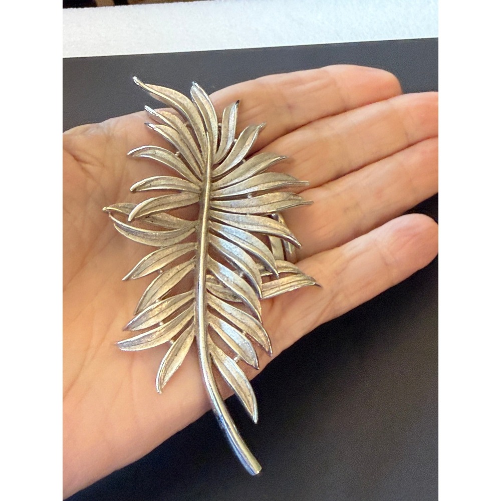Vintage Crown Trifari Large Silver Tone Palm Leaf Brooch Pin 4" Signed Statement